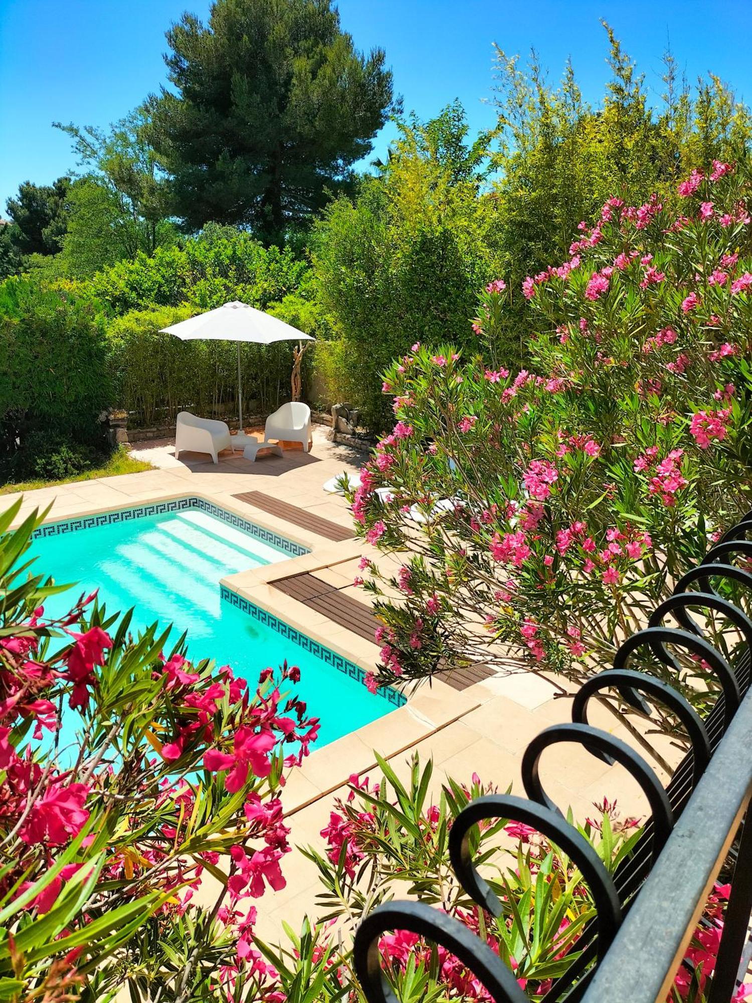 Vacances Carnoux-en-Provence Eksteriør bilde
